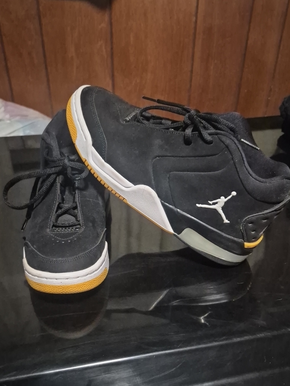 Black and Yellow Jumpman-Inspired Men's Basketball Shoes